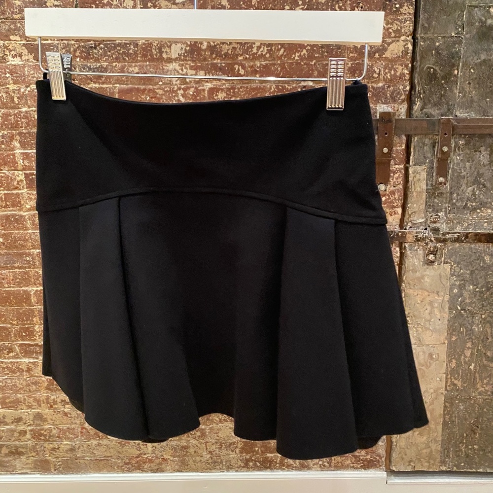 BELSTAFF - Black pleated mini skirt
